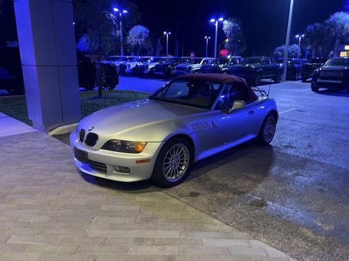 2001 BMW Z3 3.0i