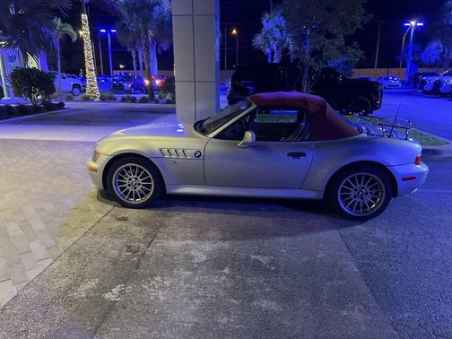 2001 BMW Z3 3.0i