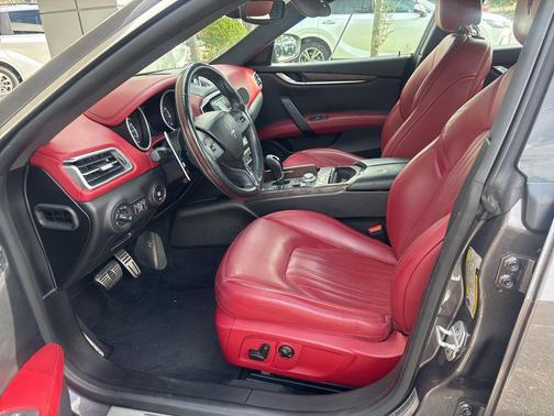 2018 Maserati Ghibli S Q4 GranLusso