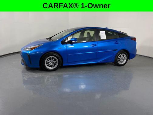 2019 Toyota Prius LE