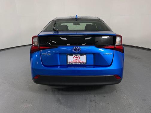 2019 Toyota Prius LE
