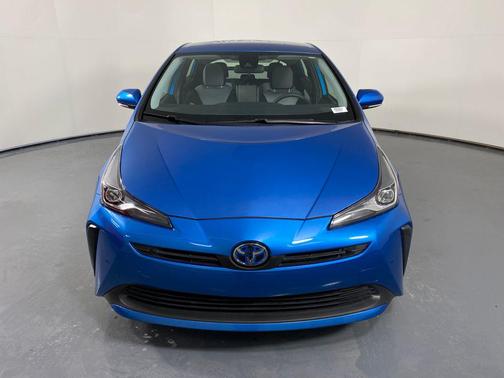 2019 Toyota Prius LE