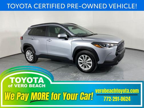 2024 Toyota Corolla Cross LE