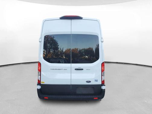 2024 Ford Transit-350 XLT