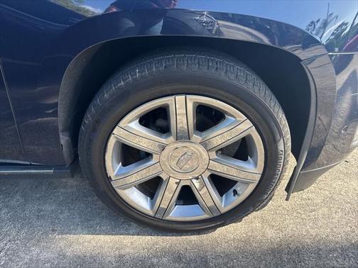 2019 Cadillac Escalade ESV Premium Luxury