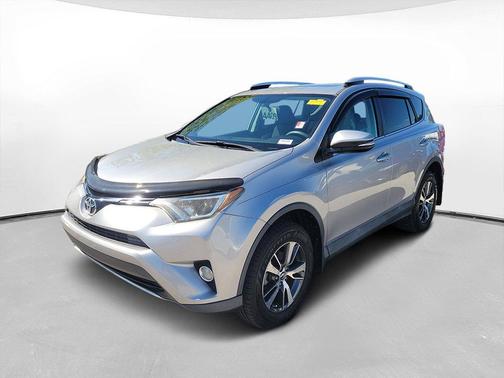 Silver Sky Metallic 2016 Toyota RAV4 XLE