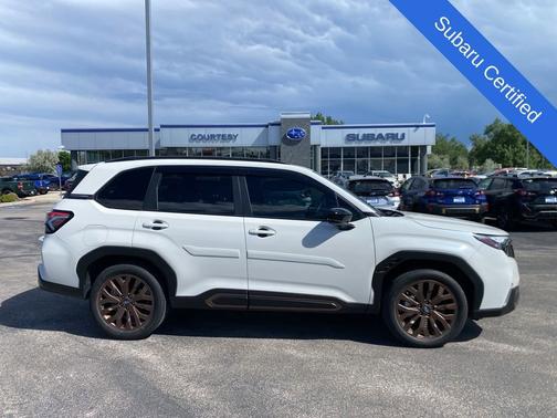 Crystal White Pearl 2025 Subaru Forester Sport