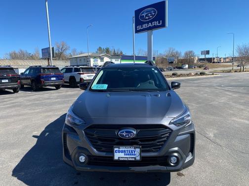 Magnetite Gray Metallic 2025 Subaru Outback Onyx Edition