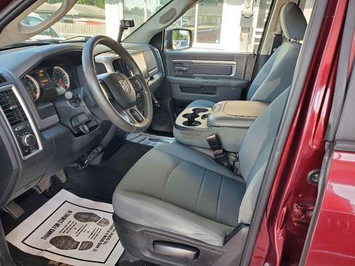 2018 RAM 1500 SLT