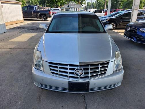 2009 Cadillac DTS