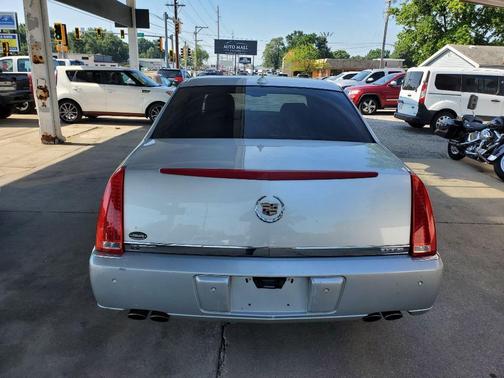 2009 Cadillac DTS