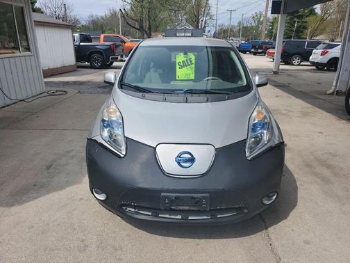 2011 Nissan Leaf SL