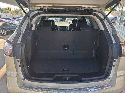 2016 Chevrolet Traverse LTZ