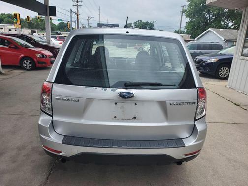 Spark Silver Metallic 2009 Subaru Forester 2.5X