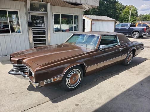 1971 Ford Thunderbird 