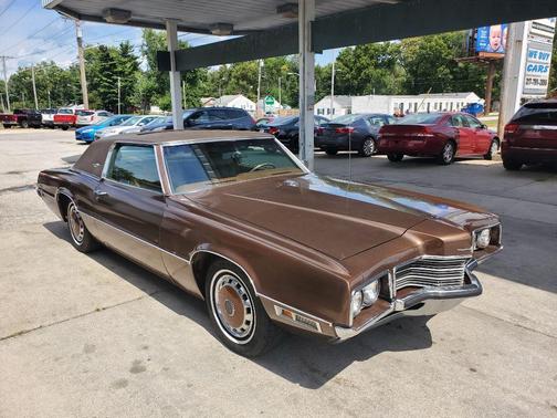 1971 Ford Thunderbird 