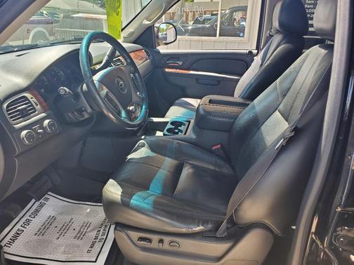 Black 2013 Chevrolet Tahoe LT