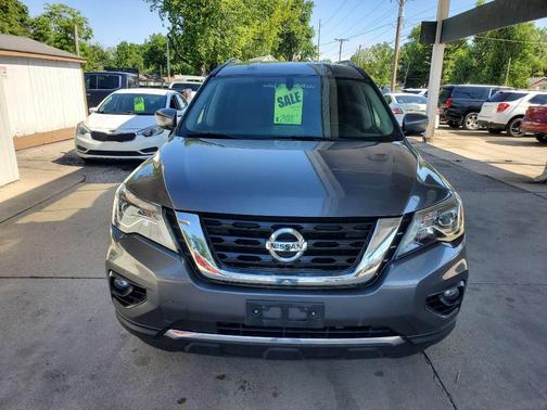 Gray 2019 Nissan Pathfinder S