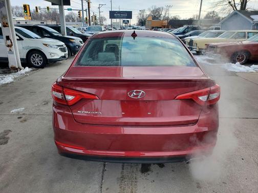 2015 Hyundai SONATA SE