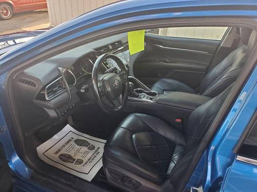 2019 Toyota Camry XLE