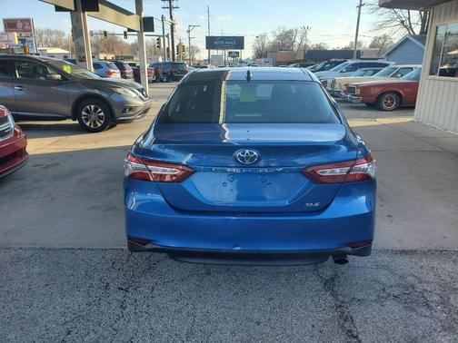 2019 Toyota Camry XLE