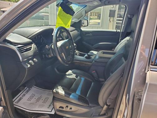 Pewter 2019 Chevrolet Suburban LT