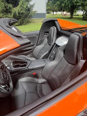 2024 Chevrolet Corvette Stingray w/2LT