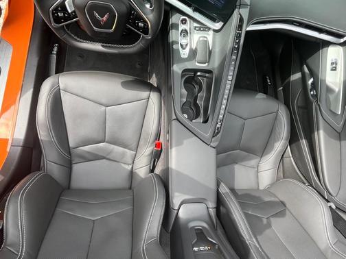 2024 Chevrolet Corvette Stingray w/2LT