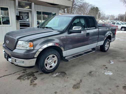 2004 Ford F-150 XL SuperCab