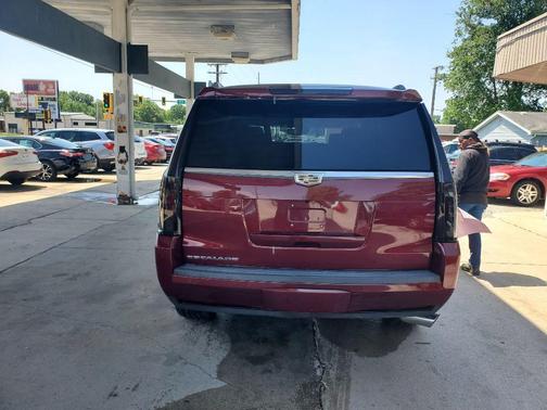 Maroon 2016 Cadillac Escalade Platinum