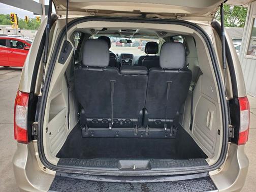 Tan 2013 Chrysler Town & Country Touring