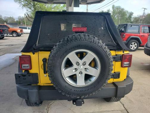 2011 Jeep Wrangler Unlimited Sport