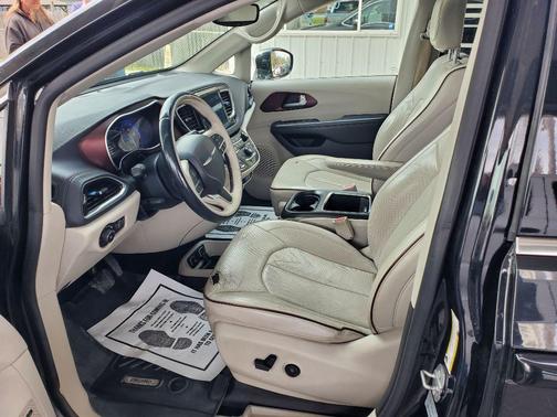 2017 Chrysler Pacifica Limited