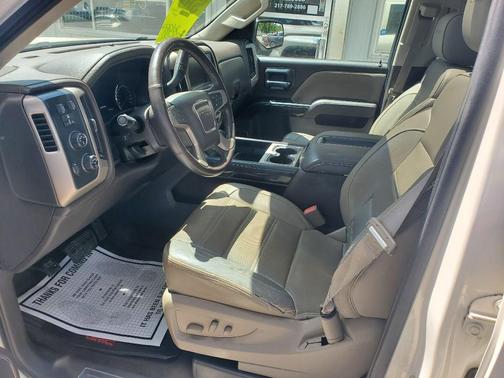 White 2015 GMC Sierra 1500 Denali
