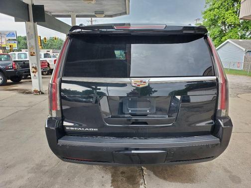 2015 Cadillac Escalade ESV Premium
