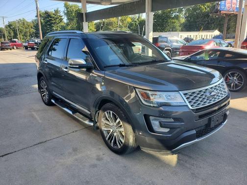 2017 Ford Explorer Platinum