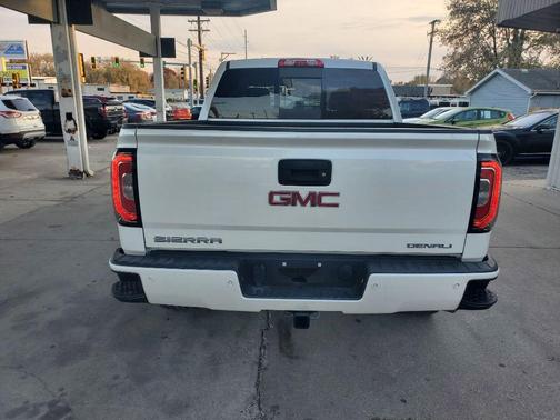 2017 GMC Sierra 1500 Denali