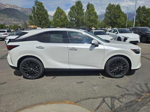 Eminent White Pearl 2026 Lexus RX 350h Premium