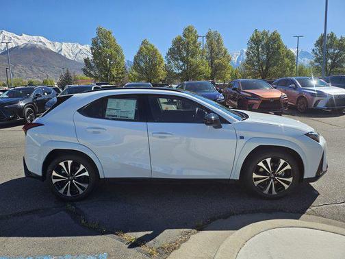Ultra White/Obsidian 2026 Lexus UX 300h F SPORT Design