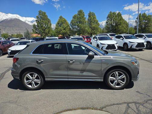 Chronos Gray Metallic 2022 Audi Q3 45 S line Premium Plus