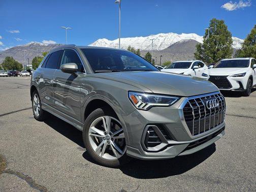 Chronos Gray Metallic 2022 Audi Q3 45 S line Premium Plus