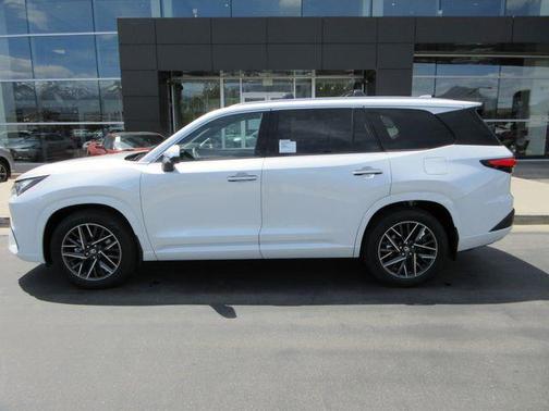 Wind Chill Pearl 2026 Lexus TX 350 Premium