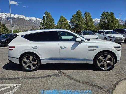 Uyuni White 2024 Genesis GV80 3.5T