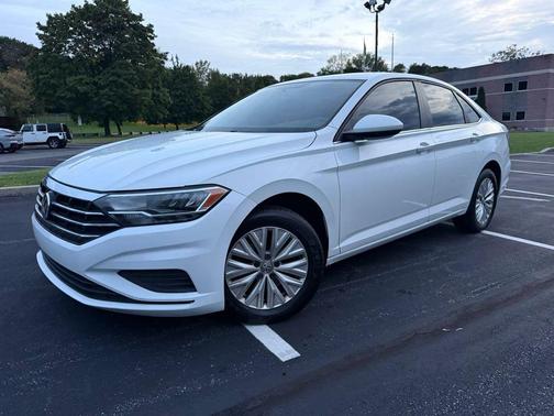 Pure White 2020 Volkswagen Jetta 1.4T S