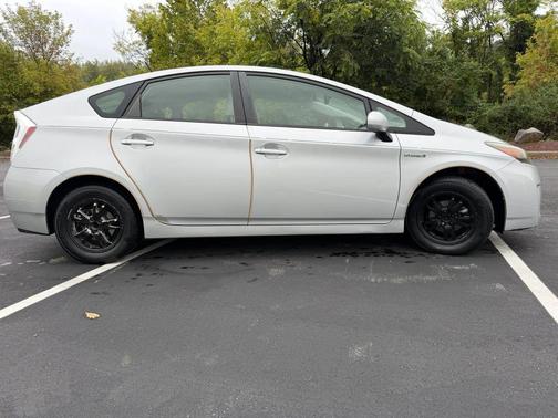 2010 Toyota Prius One