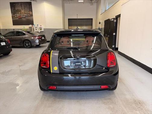 2023 MINI Hardtop Cooper S