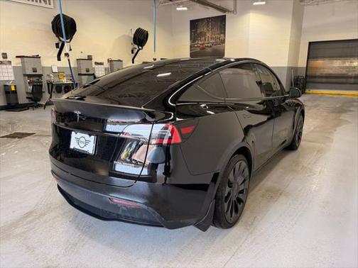 2023 Tesla Model Y Performance Dual Motor All-Wheel Drive