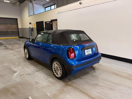 Icy Sunshine Blue Metallic 2026 MINI Convertible Cooper S