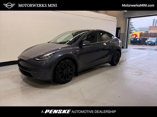 2023 Tesla Model Y Long Range Dual Motor All-Wheel Drive