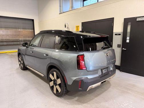 Smokey Green Metallic 2025 MINI Countryman Cooper S ALL4